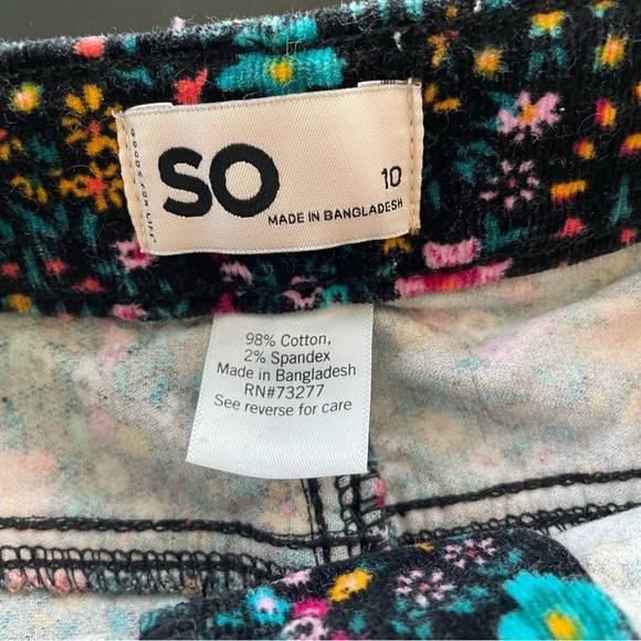 Pink Republic Tie Back Sweater And Corduroy Floral Skirt Set - Picture 8 of 8